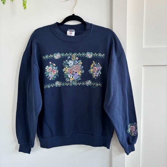 Vintage 90's Navy Blue Morning Sun Floral Graphic Crewneck Sweatshirt Size Large - Picture 1 of 10